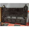 Image 1 : CARVED WOODEN KING SIZE BED WITH HEADBOARD AND