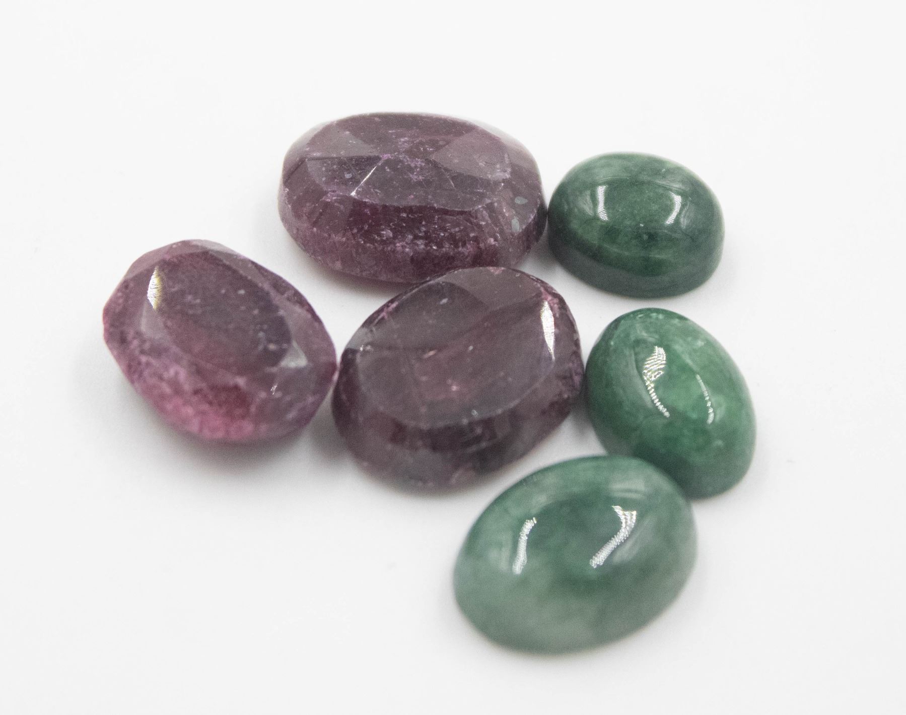 Green Ruby Colours #27-GREEN EMERALD & RUBY GEMSTONES 79.75 CT