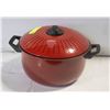 Image 1 : PASTA PRO 2 PIECE NON STICK W/STRAINING LIDS