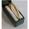 Image 1 : ESTATE GOLD BANGLE IN ARIKL BOX-ESTATE