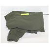 Image 1 : NIKE MENS LARGE GREEN SPORTS PANTS