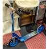Image 1 : ASSEMBLED RAZOR A5LUX FOLDING SCOOTER
