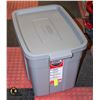 Image 1 : NEW RUBBERMAID 68L ROUGHNECK TOTE W/LID GREY