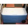 Image 1 : 95 LITER COLEMAN COOLER W/ WHEELS