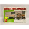 Image 1 : 7UP TRUCK & TRAILER SET MODEL AMT PETERBUILT