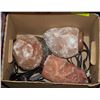 Image 1 : 3 ITEMS HIMALAYAN SALT LAMPS AND STANDS