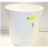 Image 1 : PLANT POT (NEW) 14"