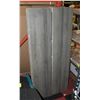 Image 1 : 2 FLOATING SHELVES