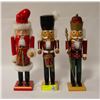 Image 1 : 3 NUTCRACKERS