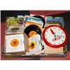 Image 1 : FLAT WITH OVER 100 45'S & COCA-COLA WALL CLOCK