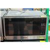 Image 1 : PANASONIC THE GENIUS NN-SG-636S MICROWAVE