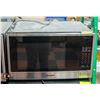 PANASONIC THE GENIUS NN-SG-636S MICROWAVE