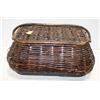 Image 1 : VINTAGE RATTAN X LARGE BASKET W WOVEN TABLECLOTH