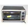Image 1 : ESTATE BLACK & DECKER TOASTER OVEN W BROIL & GRILL