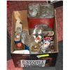 Image 1 : LOT OF VINTAGE OIL TINS