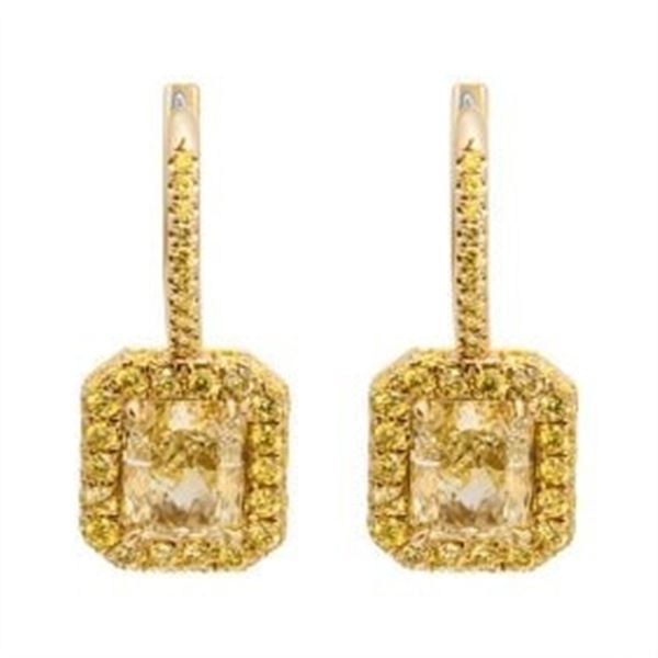 GIA 3.76 ct. Fancy Yellow Diamond Drop Earrings In 18K Yellow Gold