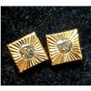 Image 2 : 14K YELLOW GOLD CZ 0.72G EARRINGS