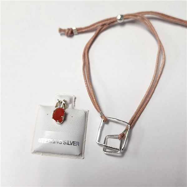 SILVER BRACELET AND CARNELIAN SET