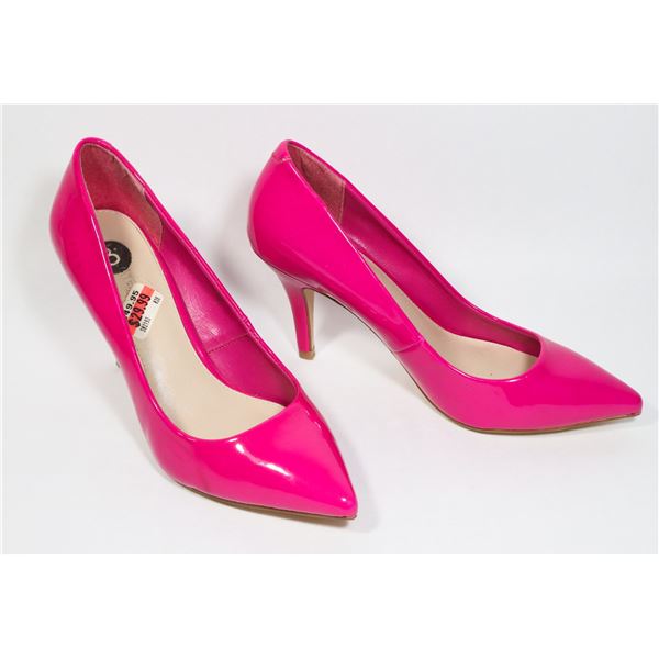 LE CHATEAU NEON FUCHSIA HIGH HEEL PUMPS