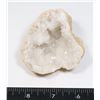 Image 1 : MEDIUM WHITE/CLEAR ROUGH GEOLOGICAL SPECIMEN