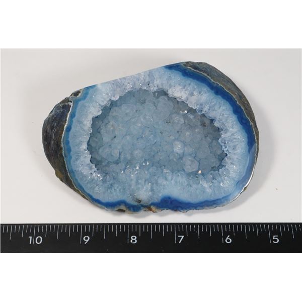 MEDIUM BLUE ROUGH GEOLOGICAL SPECIMEN SAMPLE