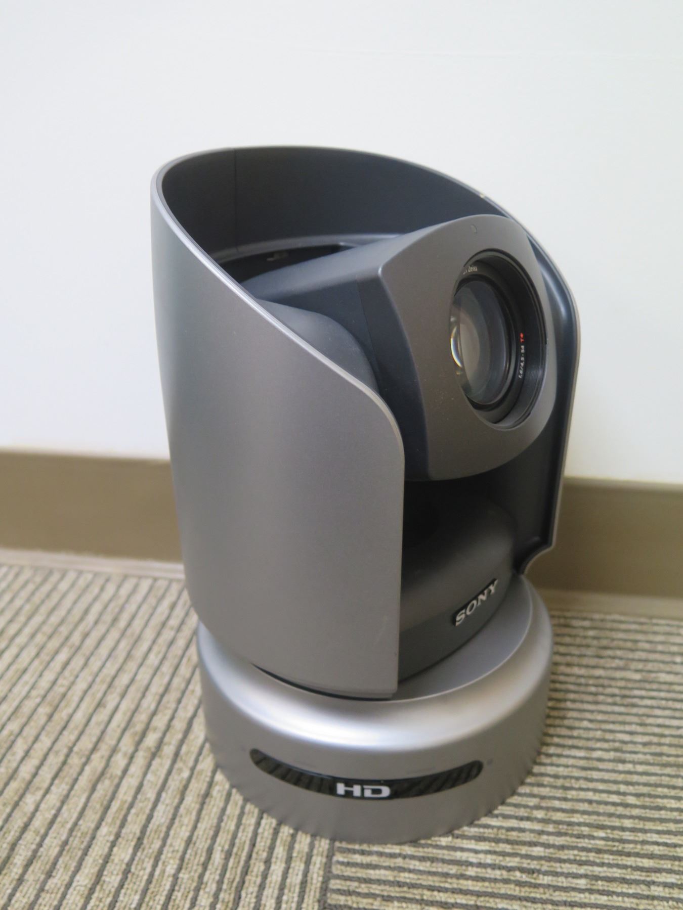 Hd Color Video Camera Sony BRC-H700 HD 3CCD Color Video Camera - Oahu Auctions