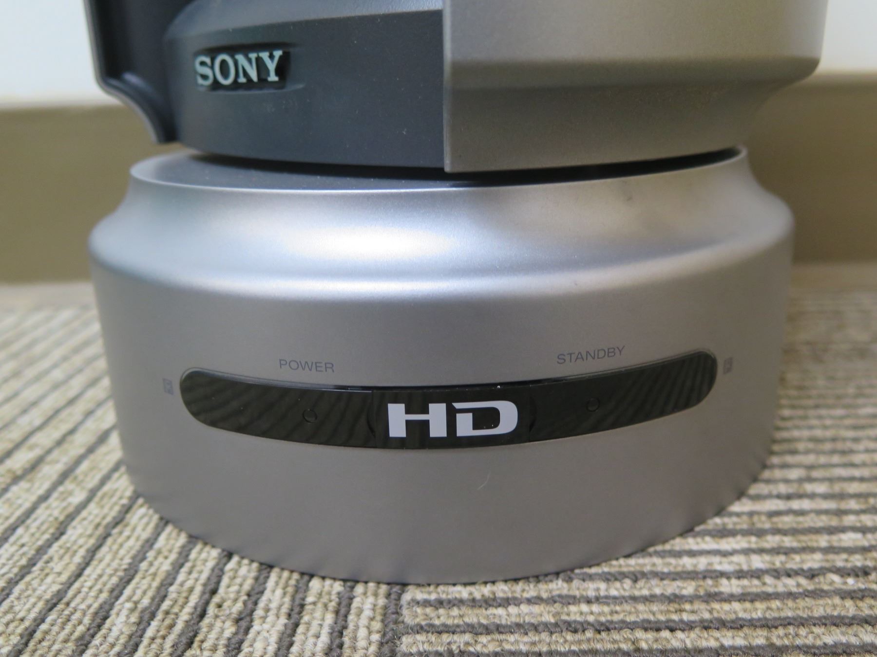 Hd Color Video Camera Sony BRC-H700 HD 3CCD Color Video Camera - Oahu Auctions