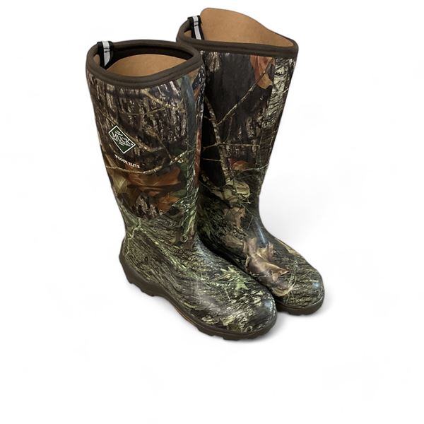 Muck Woody Elite Stealth Premium Hunting Boot, Men's Size 12, Women's Size 13 in New MOBU Camo