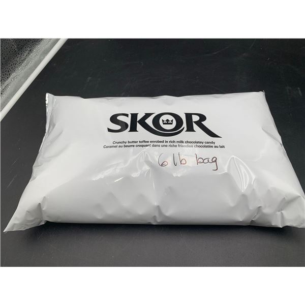 Skor Crunchy Butter Toffee Enrobed in Rich Milk Chocolatey Candy (6lbs)