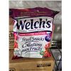 Image 2 : CASE LOT - Welch's Fruit Snacks - Berries & Cherries 12x140g