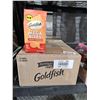 Image 1 : CASE LOT - New Goldfish Mega Bites Sharp Cheddar Crackers 12x167g