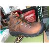 Image 3 : Keen Pyrenees Women's Syrup Hiking Boot Size 10