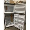 Image 3 : Whirlpool WRT148FZDM Top Freezer Refrigerator, 30 inch Width, ENERGY STAR Certified, 18.2 cu. ft. Ca