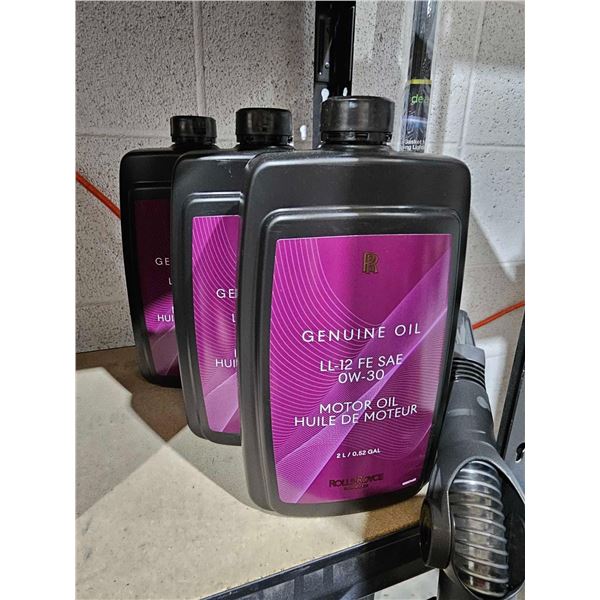 Rolls Royce Genuine LL-12 FE SAE 0W-30 Motor Oil 3x2L
