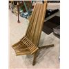 Image 1 : Folding Wooden Chair
