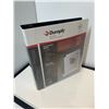 Image 2 : LOT: 10 BINDERS 1.5"