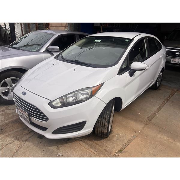 2016 Ford Fiesta - CLEAN/128,997