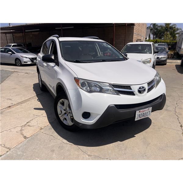 2017 Toyota RAV4  - CLEAN/185,766 Mi