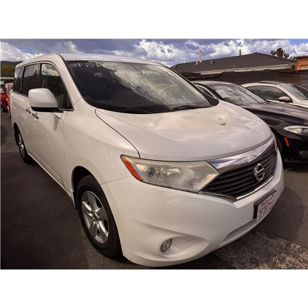 2014 Nissan Quest - CLEAN/205,398 Mi