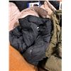 Image 7 : Pallet #103 - 25/PCS Costco Jackets