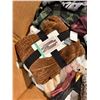 Image 9 : Pallet #105 - 100/PCS Costco Clothes