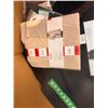 Image 4 : Pallet #107 - 100/PCS Costco Clothes