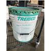 Image 2 : PAIL OF TREMCO ADHESIVE AND 2 PAILS OF TREMCO WATERPROOF MEMBRANE