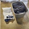 Image 1 : COLEMAN SLEEPING BAG AND DOUBLE AIR MATTRESS