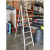 Image 1 : 8FT WOOD A-FRAME LADDER