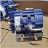 Image 2 : 5 SUREFLOW BEVERAGE PUMPS