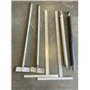 Image 1 : 2 POLE SANDERS, 2 DRYWALL MUD PUMPS, AND 2 SQUARE LEVELS