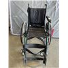 Image 2 : CATALYST FOLDING WHEELCHAIR