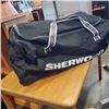 Image 2 : 2 SHERWOOD LARGE HOCKEY GEAR ROLLER BAGS, LIGHTLY USED, AS NEW