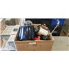 Image 1 : ASSORTED HOUSEHOLD AND KITCHEN APPLIANCES